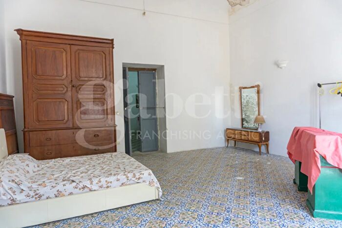 Appartamento con 7 locali in vendita in Pellegrino Rossi, Pachino