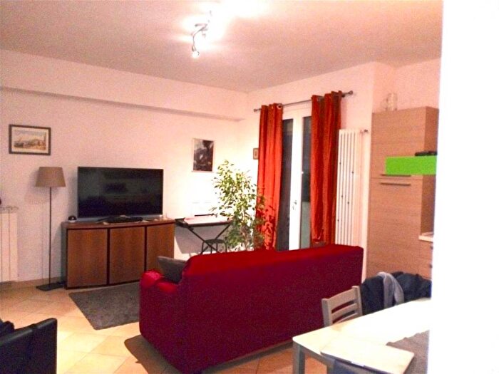 Appartamento bilocale in affitto in Via Circondaria, Ponte di Mezzo Circondaria, Firenze