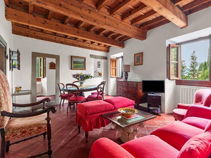 Casa quadrilocale in affitto in Via Corsica, Centro, Fiesole