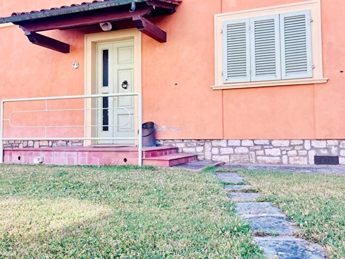 Appartamento quadrilocale in affitto in Via Antonio Gramsci, Centro, Bientina