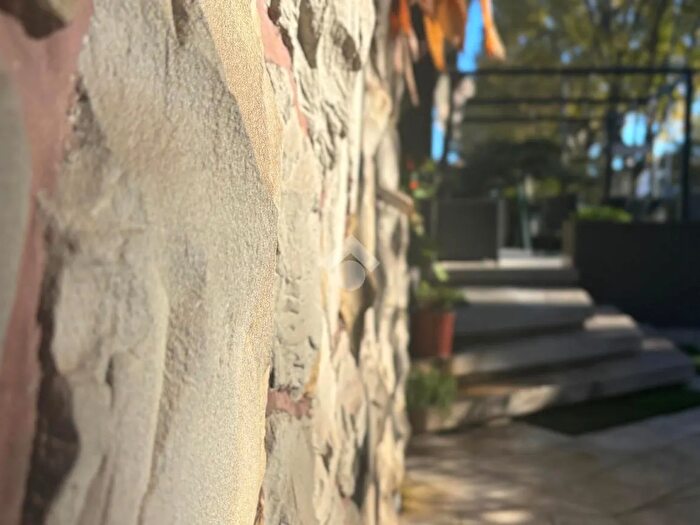 Casa con 5 locali in vendita in Via Caccia, Udine