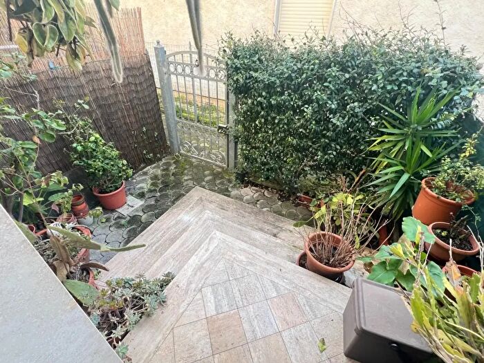 Casa con 5 locali in vendita in a Marina, Montignoso