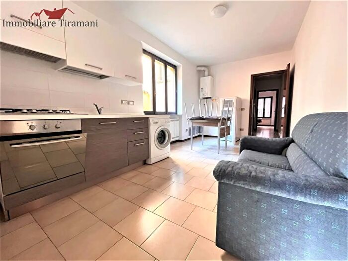 Appartamento bilocale in vendita in Via Santo Stefano, Piacenza