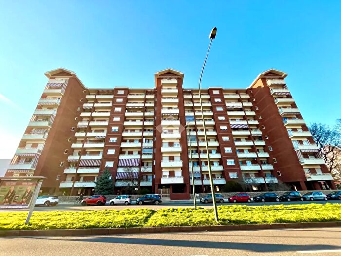 Appartamento bilocale in vendita in Via Andrea Sansovino, Torino