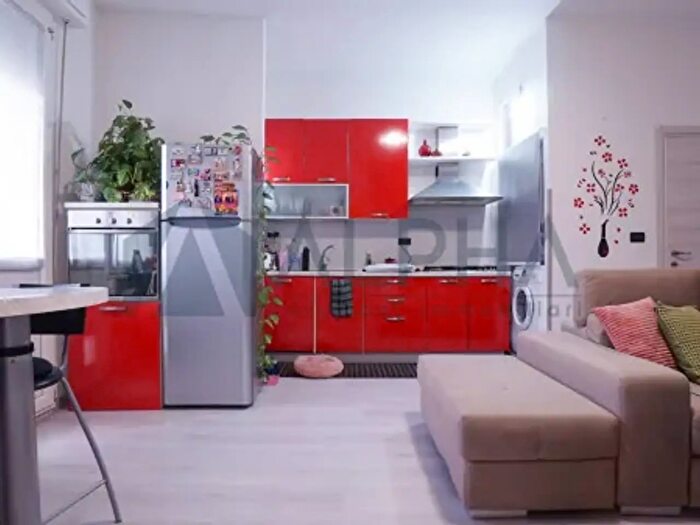 Appartamento trilocale in vendita in Via Grado, Ravenna