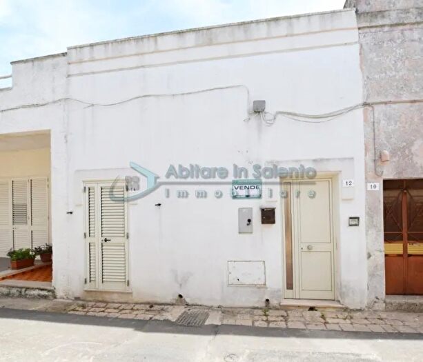 Casa quadrilocale in vendita in Patu