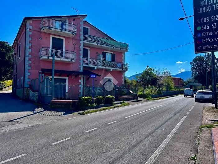 Casa con 6 locali in vendita in Strada Statale, Fisciano