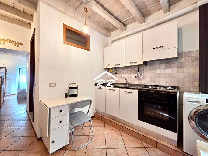 Appartamento bilocale in affitto in Via Evangelista Torricelli, Ascanio Sforza, Milano