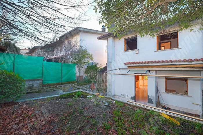 Casa con 5 locali in vendita in Via Monte Razzano, Campagnano Di Roma