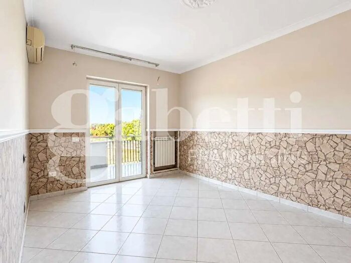 Appartamento trilocale in vendita in Via Palermo, Villaricca