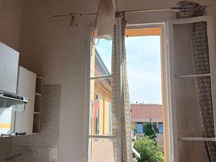 Appartamento trilocale in affitto in Via Lionello Spada, Bolognina, Bologna