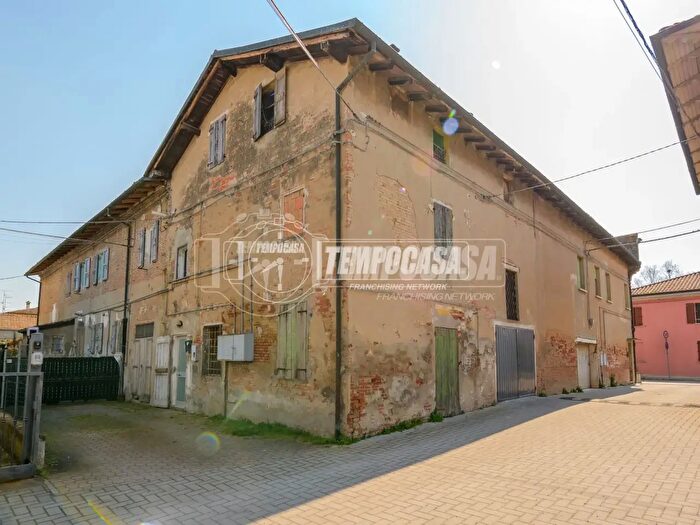 Casa con 5 locali in vendita in Via Savena Vecchia, Baricella