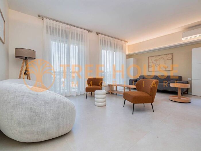 Appartamento trilocale in affitto in Via Nino Bonnet, Garibaldi Corso Como, Milano