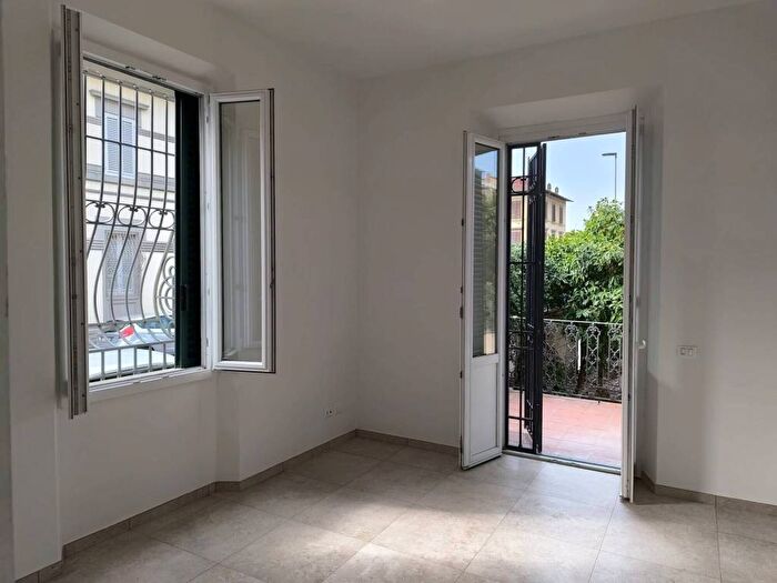 Casa con 6 locali in affitto in Via Lulli, Porta al Prato San Jacopino, Firenze