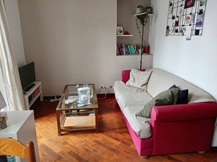 Appartamento trilocale in affitto in Via Valdieri, Cenisia, Torino