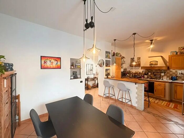 Appartamento trilocale in vendita in Via Giambattista Pergolesi, Lissone