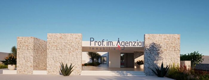 Casa quadrilocale in vendita in Carovigno