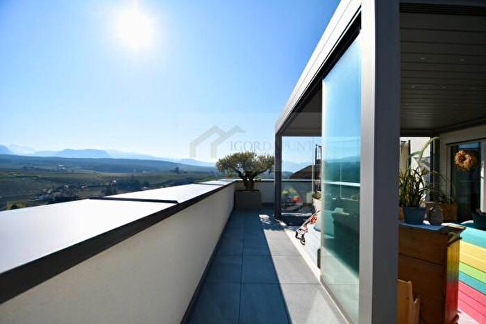 Appartamento quadrilocale in vendita in Via delle Castagne, Appiano Sulla Strada Del Vino