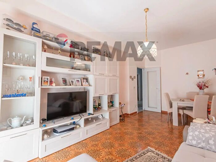 Appartamento con 5 locali in vendita in Via Gozzi, Santa Croce Camerina