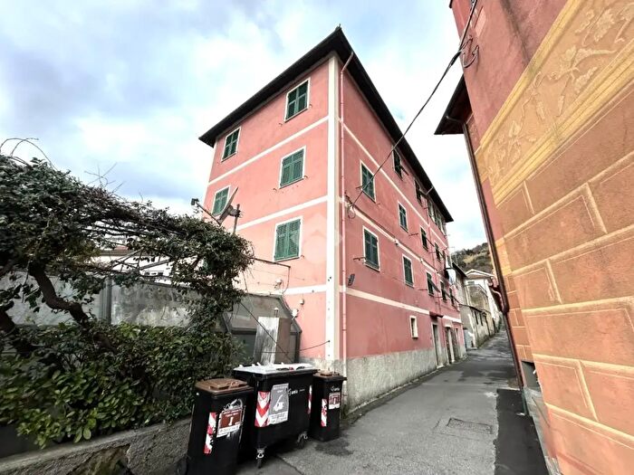 Appartamento quadrilocale in vendita in Via Meirana, Serra Ricco'