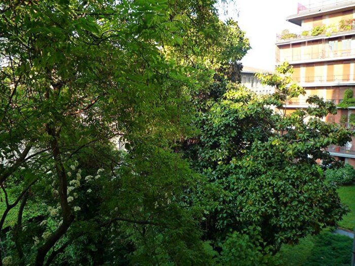 Appartamento trilocale in affitto in Via Sant'Alessandro, Centro, Bergamo