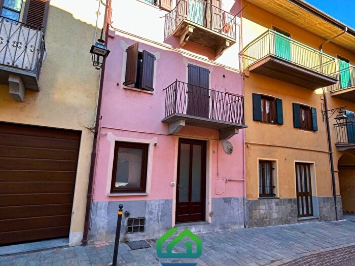 Appartamento trilocale in affitto in Via Guglielmo Marconi, Centro, Borgo San Dalmazzo