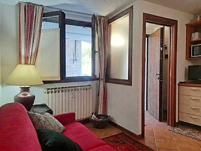 Appartamento bilocale in affitto in Via dei Bagni, Centro, Courmayeur