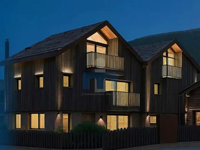 Casa con 6 locali in vendita in Via Compart, Livigno
