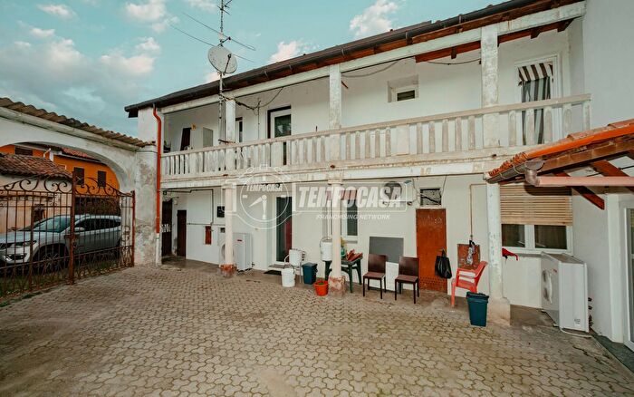 Casa trilocale in vendita in Via Carlo Botta, San Giorgio Di Lomellina