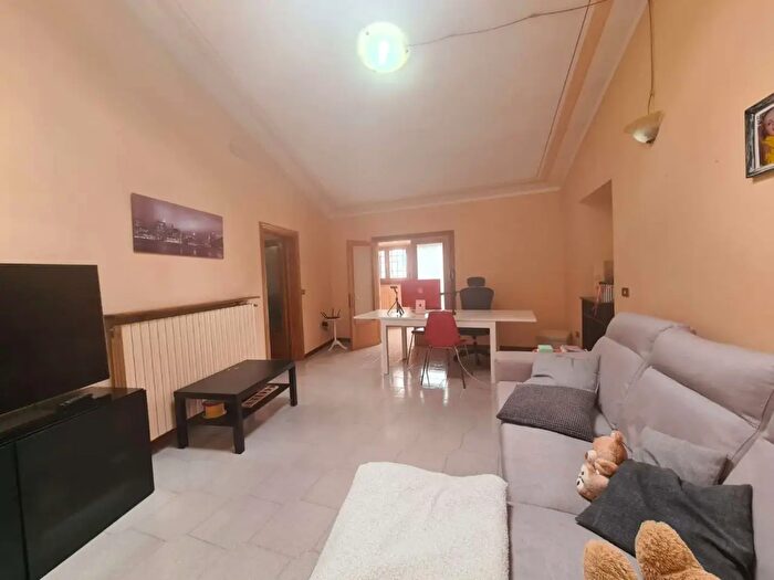 Casa quadrilocale in vendita in Spoleto