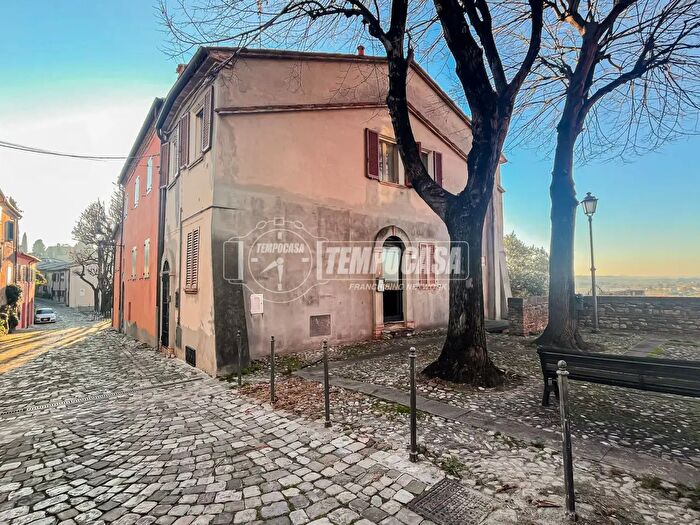 Appartamento trilocale in vendita in Contrada dei Signori, Santarcangelo Di Romagna