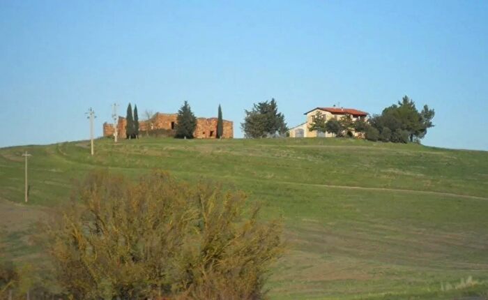 Casa in vendita in Chianni