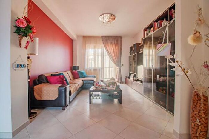 Appartamento quadrilocale in vendita in Via Oslavia, Lucera