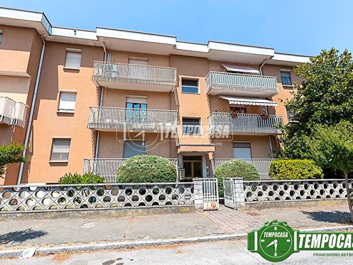 Appartamento quadrilocale in vendita in Via Alessandro Manzoni, Soresina