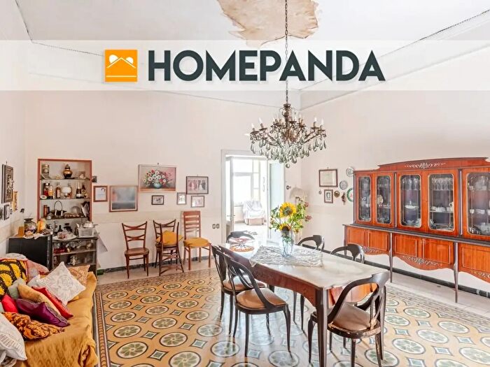 Casa con 7 locali in vendita in Via Guglielmo Marconi, Caivano