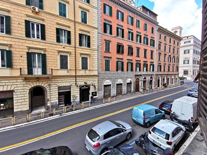 Appartamento bilocale in affitto in Via Goito, Repubblica, Roma