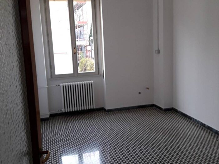 Appartamento con 5 locali in affitto in Via Vittorio Veneto, Duomo Fontana Luminosa, LAquila