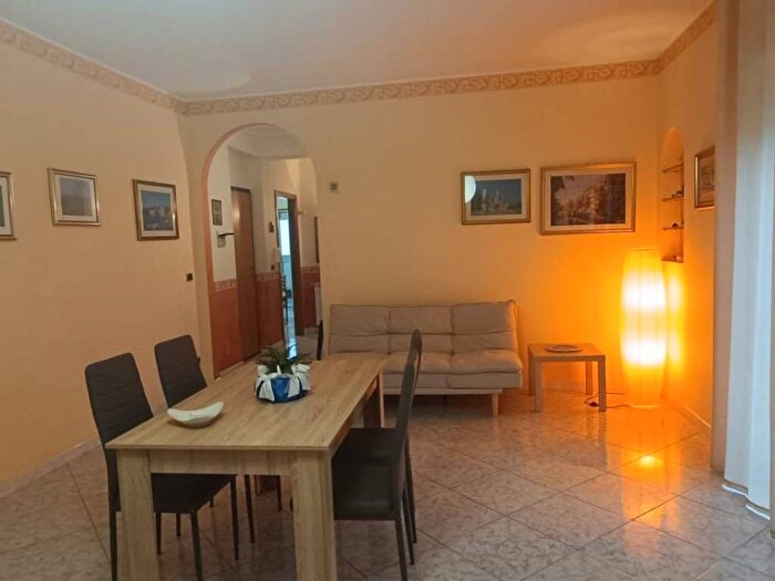 Appartamento quadrilocale in affitto in Via Antonello, Centro, Spadafora