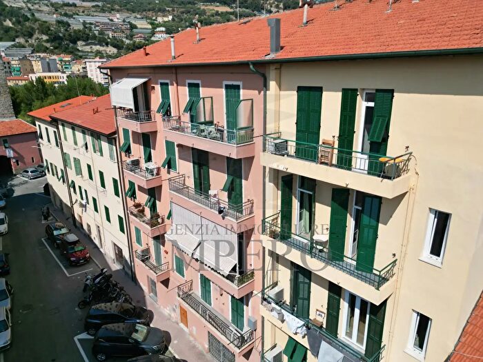 Appartamento bilocale in vendita in Via Cristoforo Colombo, Ventimiglia