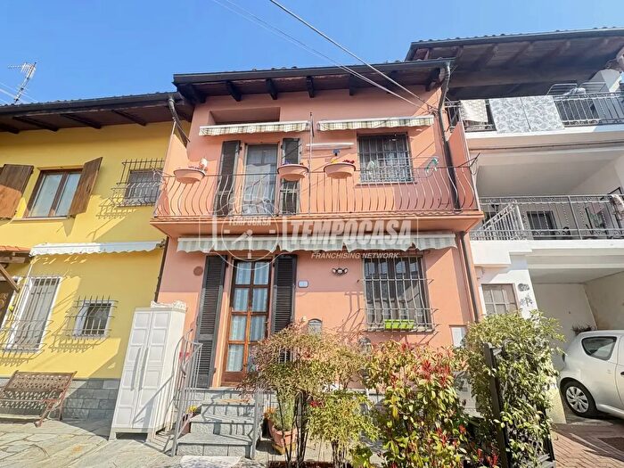 Casa quadrilocale in vendita in Via Eroi dAfrica, Valdengo
