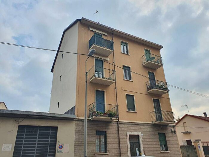 Appartamento trilocale in affitto in Strada della Pronda, Pozzo Strada, Torino