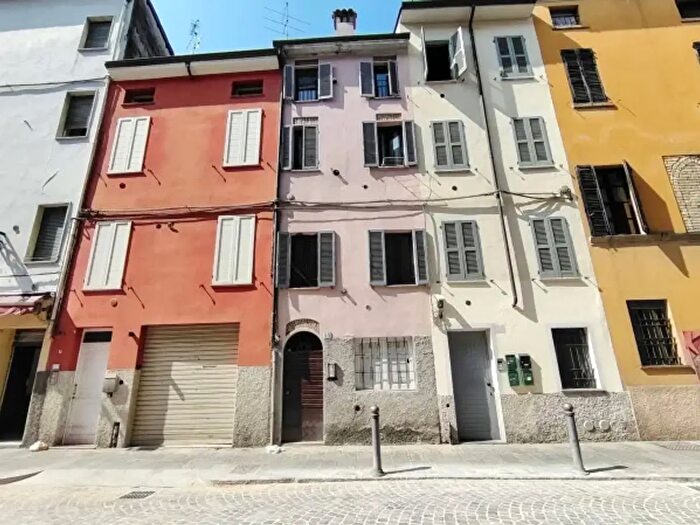 Appartamento trilocale in affitto in Borgo Pietro Cocconi, Parma