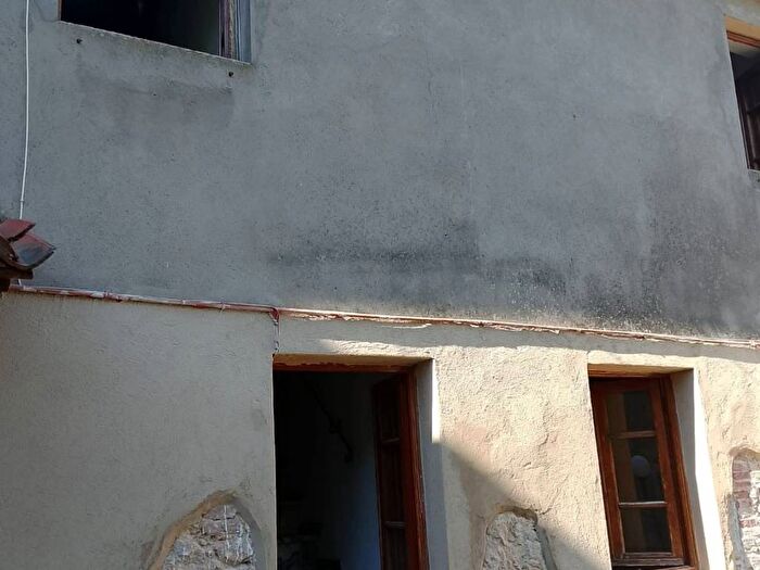 Casa con 6 locali in affitto in Monteggiori, Camaiore Paese, Camaiore