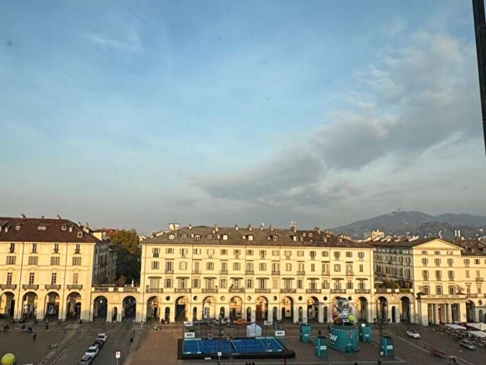 Casa bilocale in affitto in Piazza Vittorio Veneto, Via della Rocca, Torino