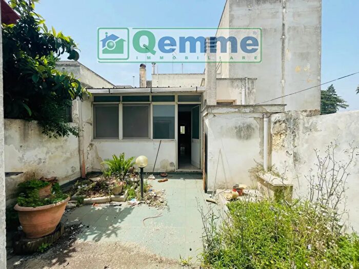 Casa trilocale in vendita in Via Vittorio Emanuele III, San Cesario Di Lecce