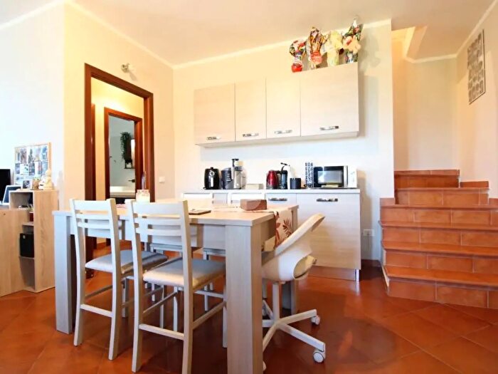 Appartamento trilocale in vendita in Via Michelangelo Antonioni, Morlupo