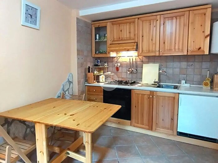 Appartamento trilocale in vendita in Via Francesco Arquati, Filettino