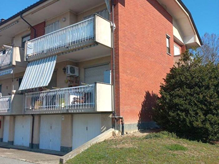 Appartamento trilocale in affitto in Via Villanova Solaro, Moretta
