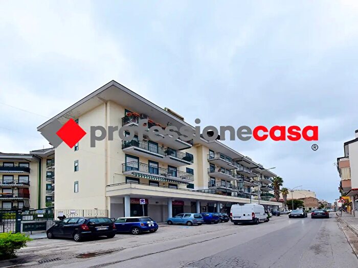 Appartamento quadrilocale in vendita in Via Enrico Fermi, San Nicola La Strada