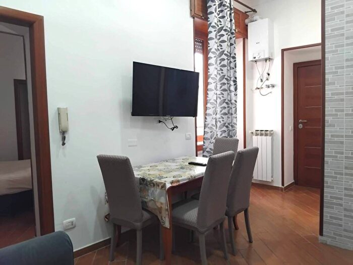 Appartamento bilocale in affitto in Via Speranzella, Quartieri Spagnoli, Napoli